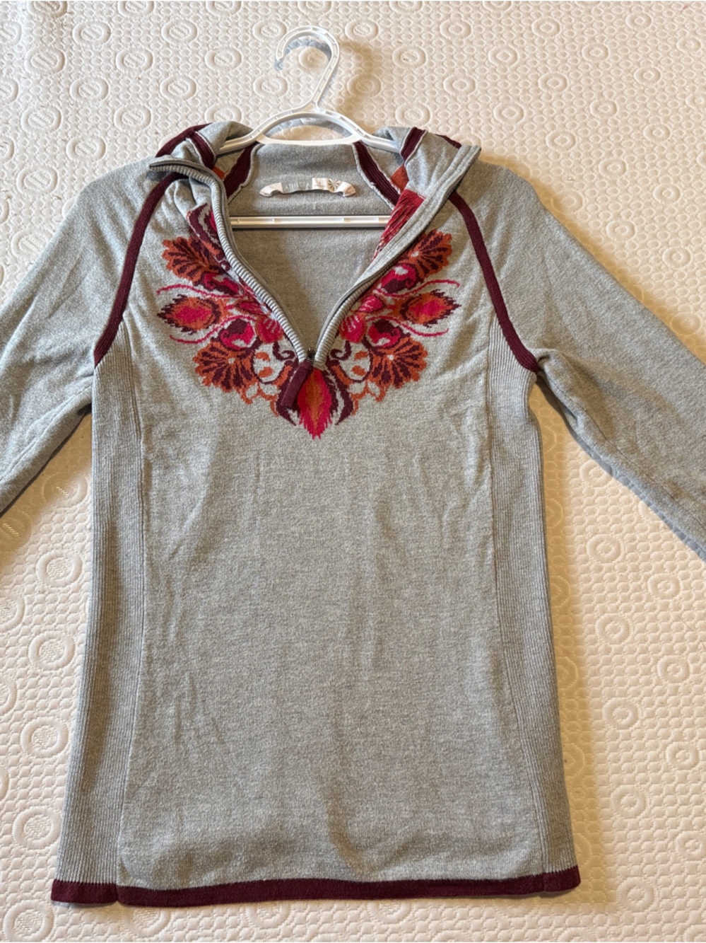 Athleta Gray V-Neck Sweater with Pink and Burgundy Floral Embroidery